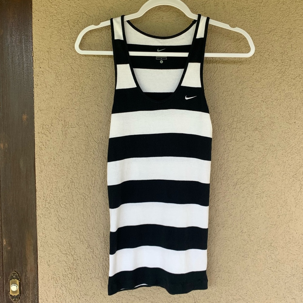 Nike tank top - navy and white - L.